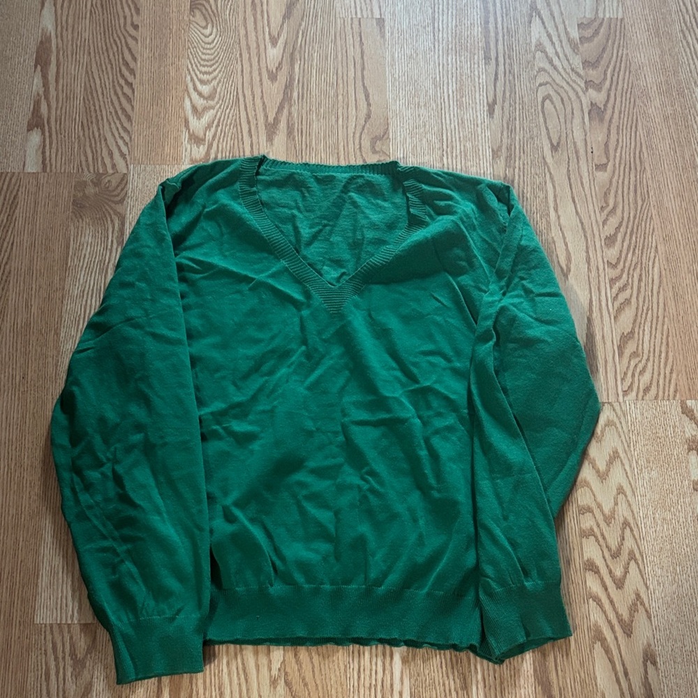 Women’s Green V-Neck Sweater